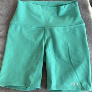 ALO Yoga Women's Teal Bike Shorts